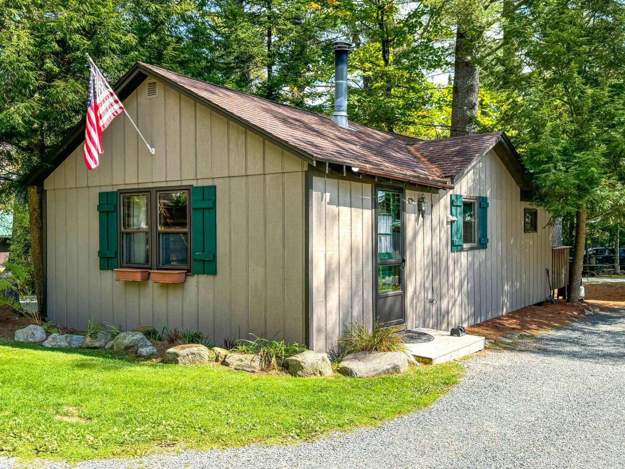 Lake Pleasant Cabin On 3 Acres With Kayaks And Beach! Esterno foto