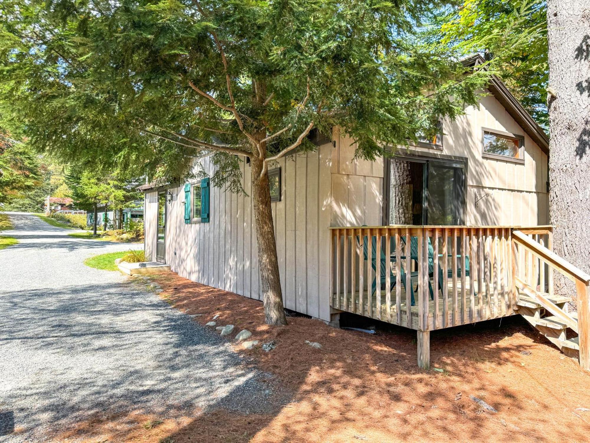 Lake Pleasant Cabin On 3 Acres With Kayaks And Beach! Esterno foto